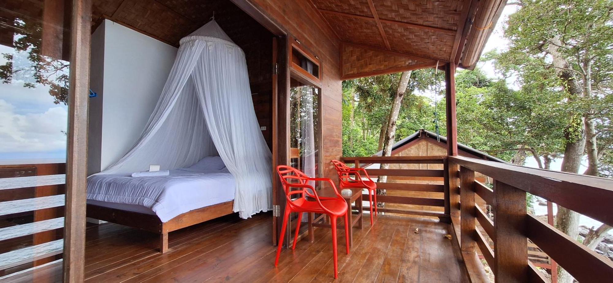 Treetop Guesthouse And Bungalows Sabang (Weh Island) Exterior foto
