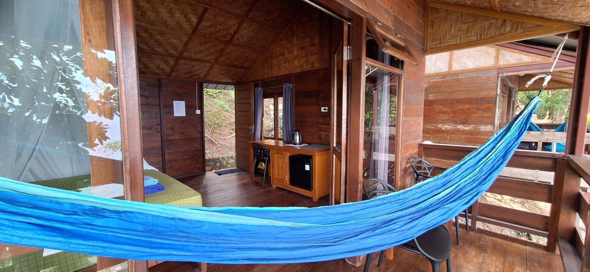 Treetop Guesthouse And Bungalows Sabang (Weh Island) Exterior foto
